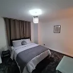 Luxurious 3 Bed Flat In Kilburn