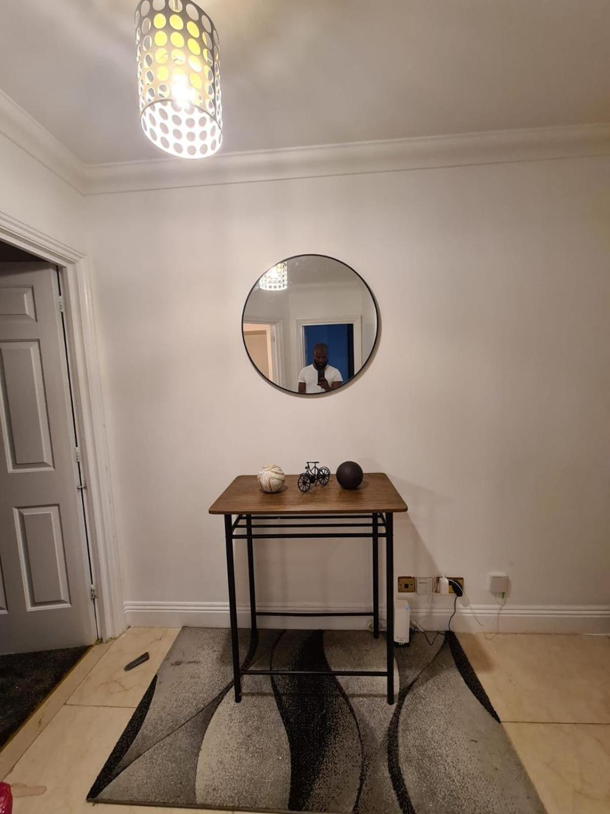 Luxurious 3 Bed Flat In Kilburn London