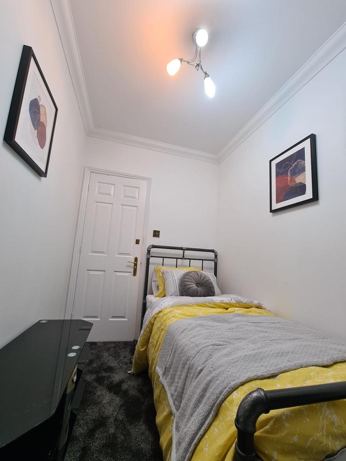 Apartment Luxurious 3 Bed Flat In Kilburn